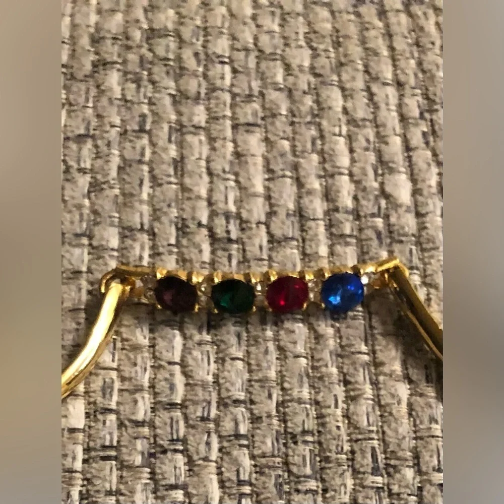 Tacoa Crystal Bracelet With Five Crystal Stones With Gold Tone - Picture 5 of 5